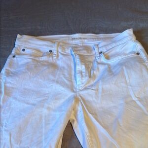 GAP White Straight Leg Jeans Classic Style